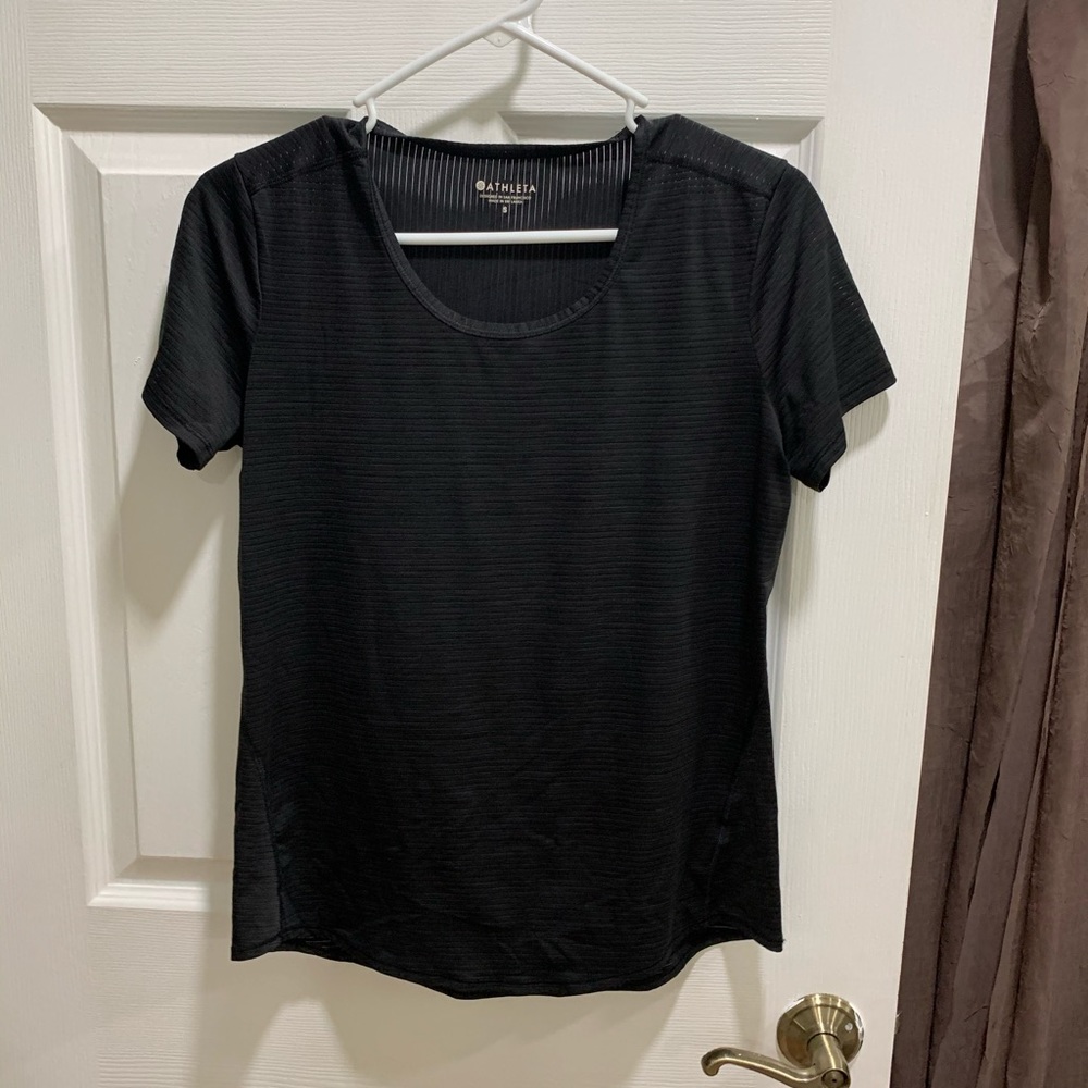 Athleta Black shirt sleeve shear stripped top